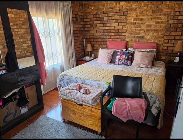 3 BEDROOM HOUSE FOR SALE IN SASOLBURG